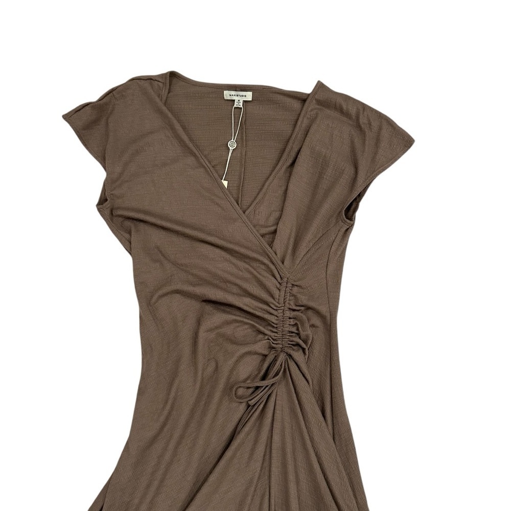 Max Studio Crinkled Side Ruched Dress medium - Picture 5 of 8